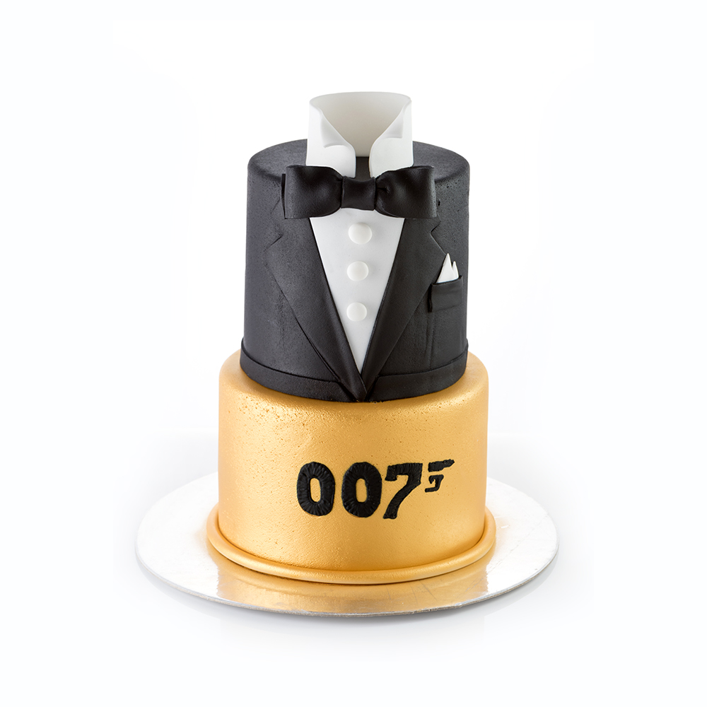 James Bond Casino Royale Themed Birthday Cake | Susie's Cakes